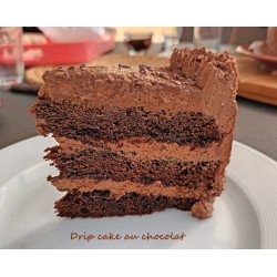 Gâteau Moelleux Triple Chocolat : Un Délice Chocolaté Irrésistible