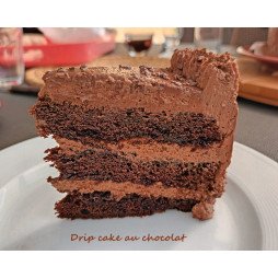 Gâteau Moelleux Triple Chocolat : Un Délice Chocolaté Irrésistible
