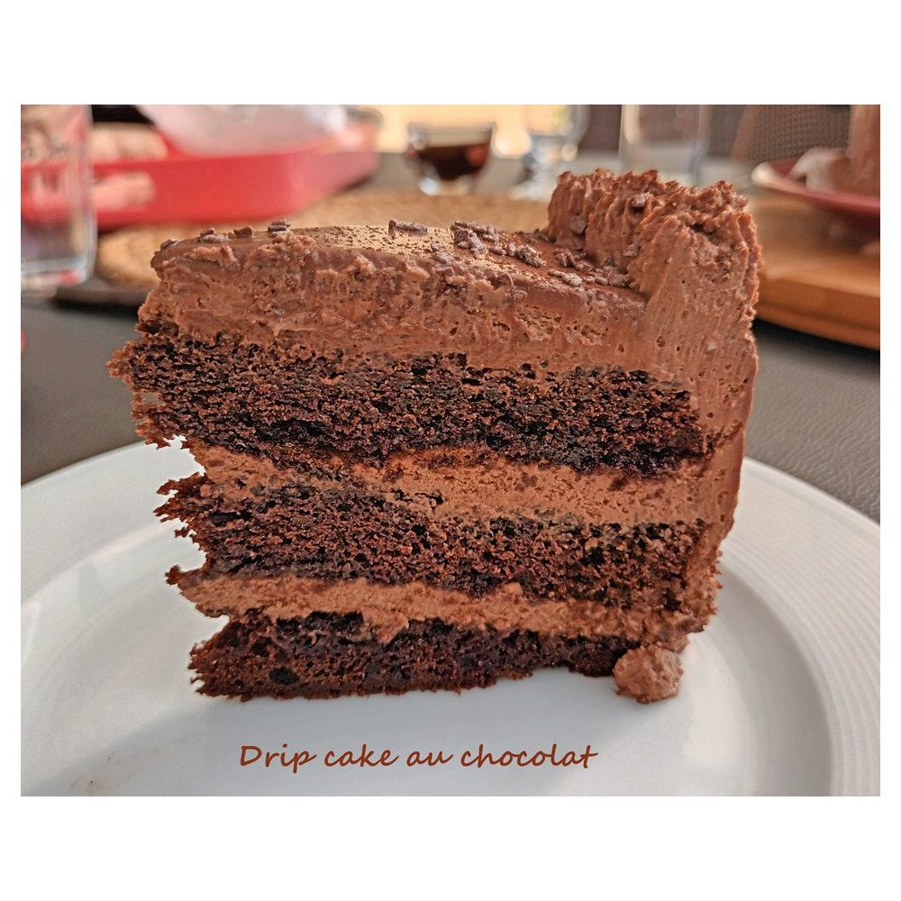 Gâteau Moelleux Triple Chocolat : Un Délice Chocolaté Irrésistible