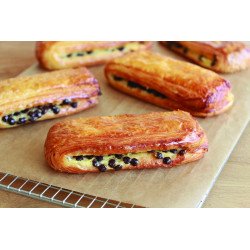 Le Délice Chocolat: La Pain au Chocolat Marocaine