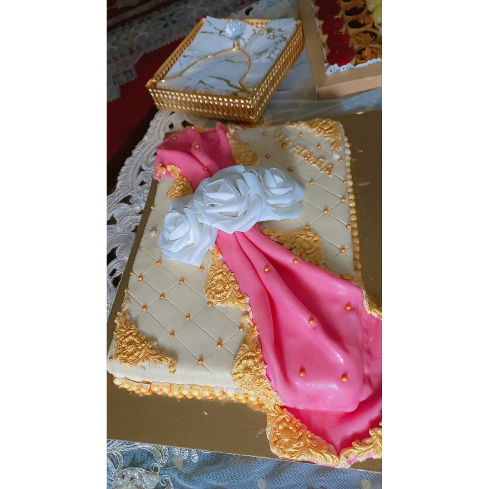 Gâteau Prestige Oriental – Design Caftan Royal