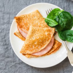 Crêpes Gourmandes au Jambon et Épinards Frais