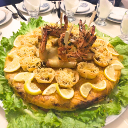 Pastilla royale aux fruits de mer