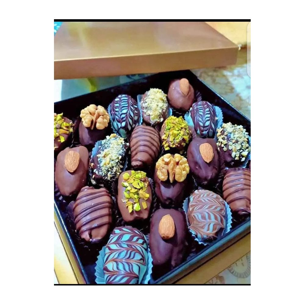 Coffret Gourmand de Dattes Fourrées et enrobées de Chocolat
