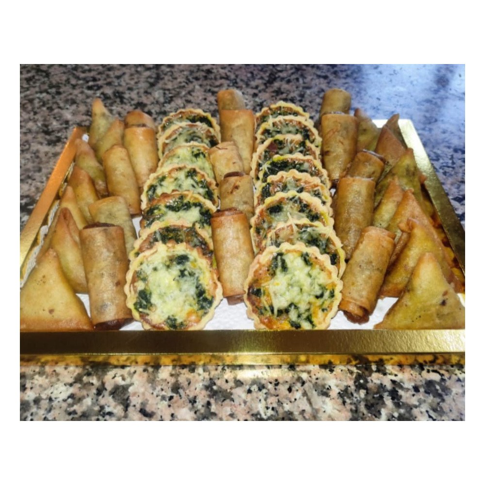 Plateau Salé Varié –45 Pièces d’Élégance et de Saveurs