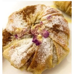 Mini Pastilla Poulet & Amandes – Tradition en Bouchée Gourmande : / unité