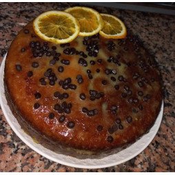 Gâteau Moelleux à l'Orange et Pépites de Chocolat